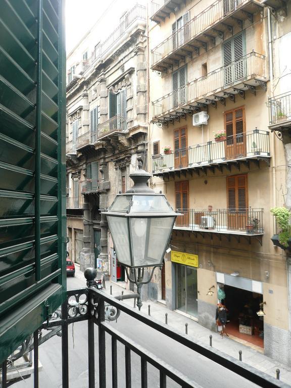 Persiane Al Cassaro Acomodação com café da manhã Palermo Exterior foto